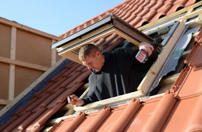 Pose de fenêtres de toit Velux à Jublains